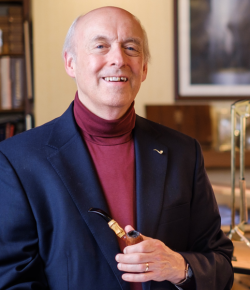 Dan Locklair, Composer of WDAV’s Theme, Wins National Award for His “Requiem”